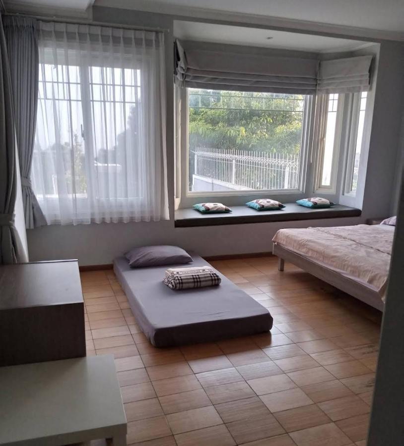 Villa 360 Lembang Bagian luar foto
